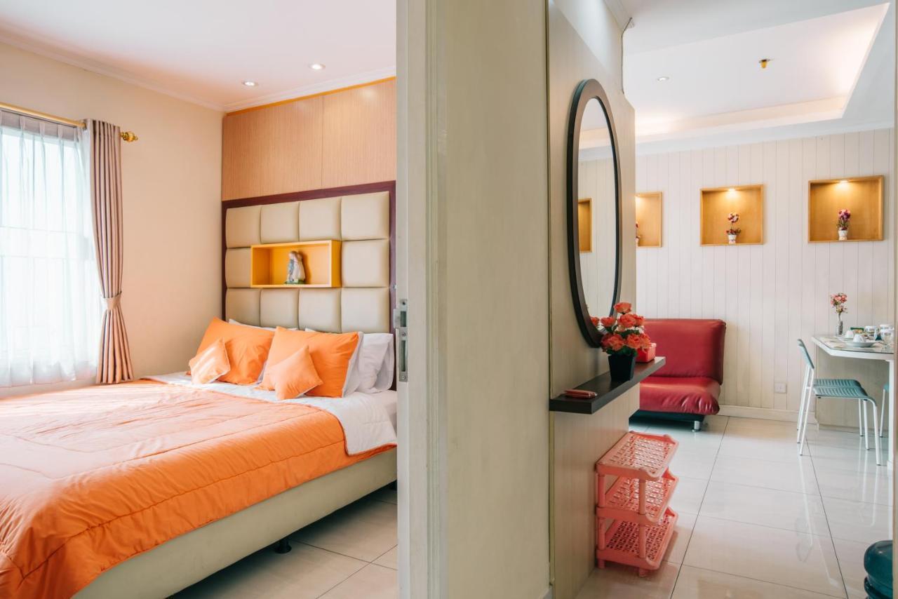 Ravarine Suite Apartment Jakarta Exteriör bild