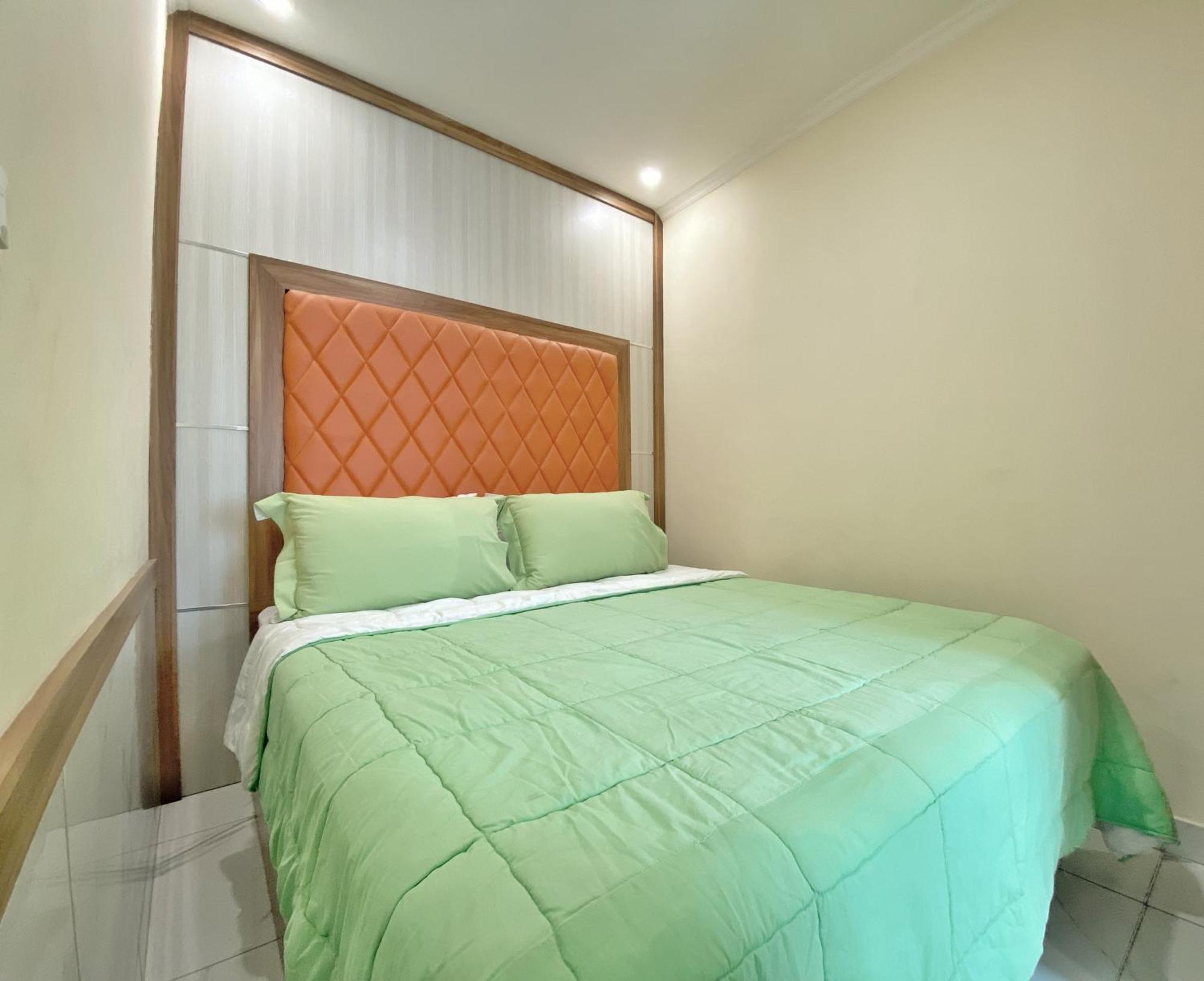 Ravarine Suite Apartment Jakarta Exteriör bild